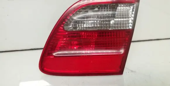Mercedes-Benz E W211 Tailgate rear/tail lights A2118203064 379510