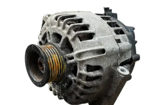 Opel Insignia A Generator/alternator 13586366 2618063A 140904205458