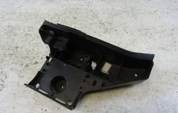 Ford Focus Rear bumper mounting bracket JX7B17D981A1