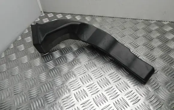 Volkswagen Phaeton Air intake hose/pipe 3D0129617AB VD11692