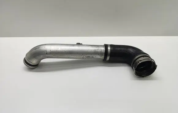 BMW 5 E60 E61 Intercooler hose/pipe 7793896 779389603 7799401