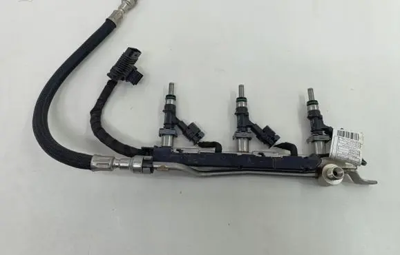 BMW 2 Active Tourer U06 Fuel injector