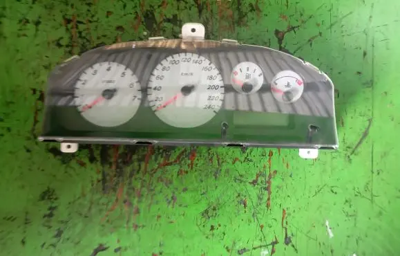 Nissan Almera N16 Speedometer (instrument cluster)