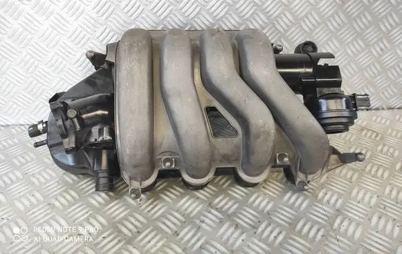 Audi A3 S3 8P Intake manifold 06F133210D