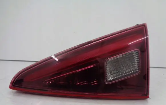 Alfa Romeo Giulia Tailgate rear/tail lights 20700207