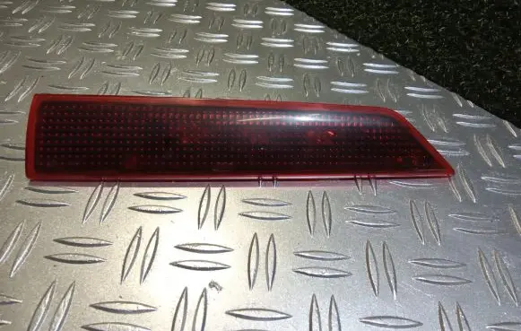 Ford Tourneo Custom Third/center stoplight GK2113N408AB