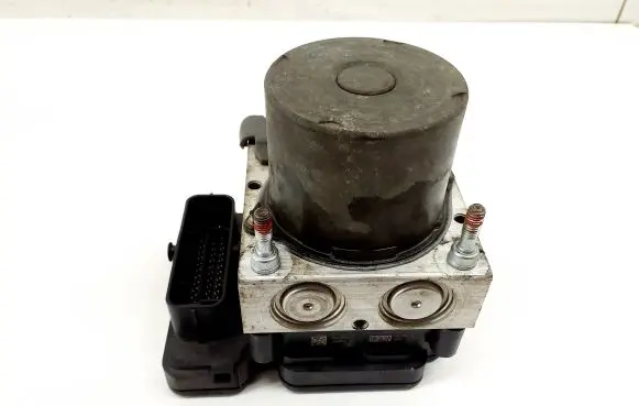 Toyota Verso ABS Pump 445400F080