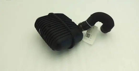 Vacuum air tank