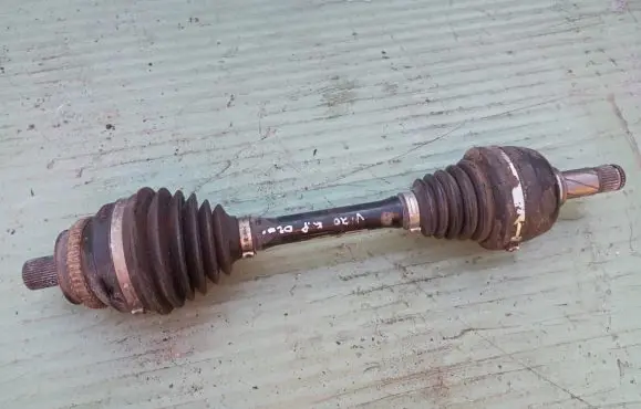 Volvo V70 Front driveshaft P9181255 T000701
