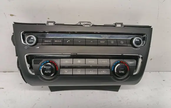 KIA Optima Climate control/heater control trim 97250D4872