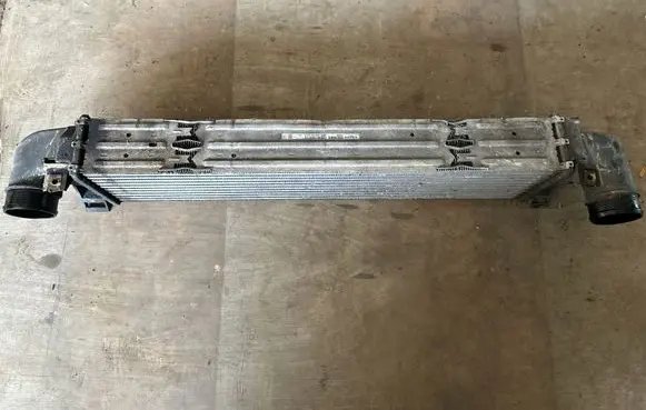 Volvo V60 Intercooler radiator 31338236