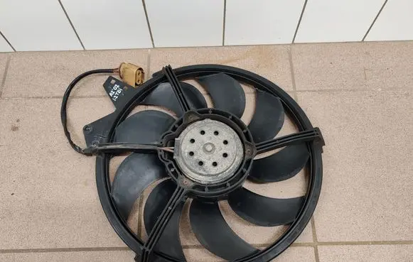 Electric radiator cooling fan