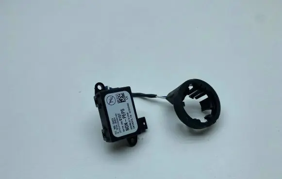 Opel Zafira C Immobiliser reader (aerial) 13500157