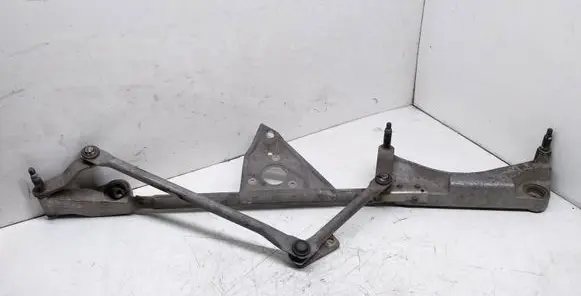 Mercedes-Benz C W203 Front wiper linkage A2038240105