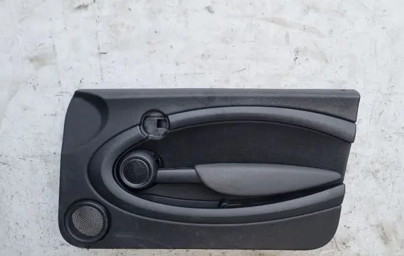 Mini One - Cooper Coupe R56 Front door card panel trim 2752472 51412752472 42195481
