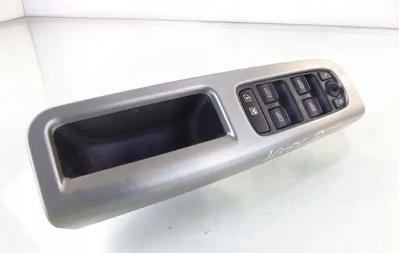 Volvo V50 Electric window control switch 30710787