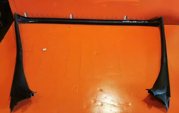 Opel Astra H Rubber seal front coupe door window 000205237 13193208