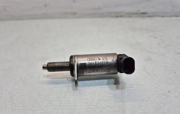 Audi Q5 SQ5 8R Turbo solenoid valve 06H103697B