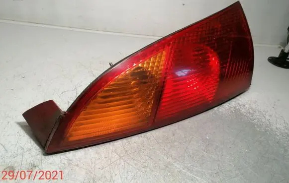 Ford Focus Rear/tail lights 1M51-13405