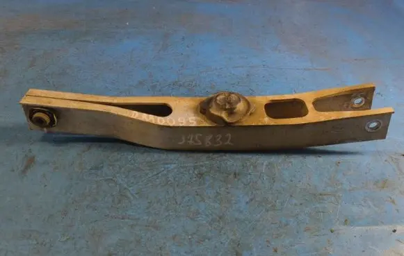 Suzuki Kizashi Rear control arm 4635057L00