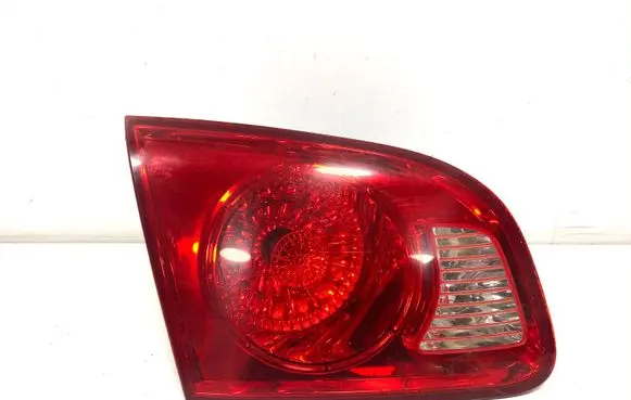 Hyundai Santa Fe Tailgate rear/tail lights 924052B000