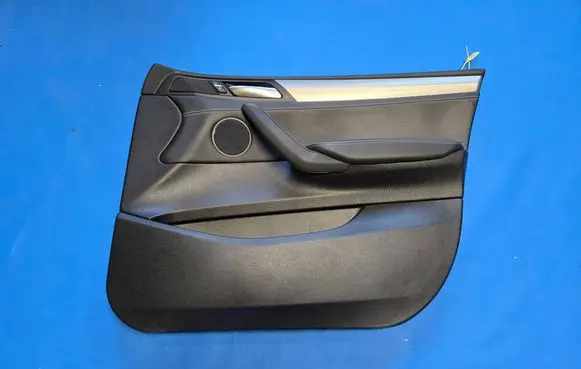 BMW X4 F26 Front door card panel trim