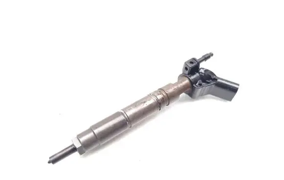Fuel injector