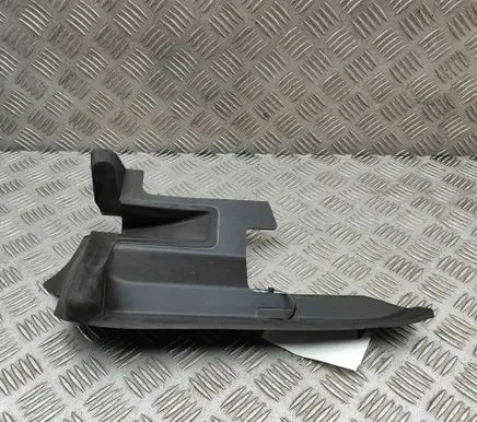 Volkswagen Tayron I Intercooler air guide/duct channel 57L819335B