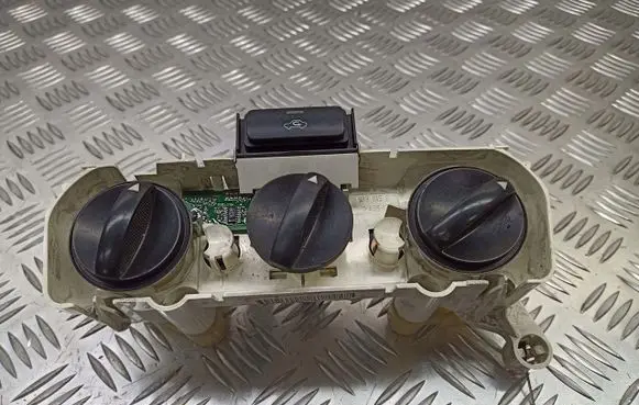 Toyota Corolla E120 E130 Interior fan control switch 55900-02141