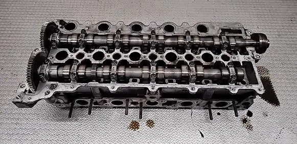 Volvo V70 Engine head 08692974002
