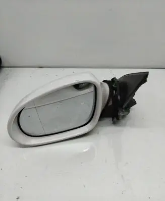 Volkswagen PASSAT B6 Front door electric wing mirror 3C0857933