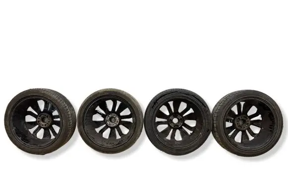 Renault Captur R17 alloy rim 403007914R