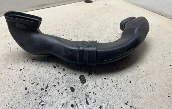 Renault Megane I Air intake hose/pipe 7700835539 93087101