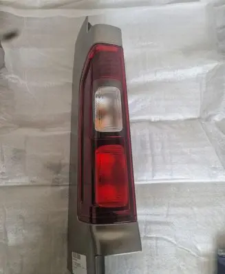 Renault Trafic III (X82) Rear/tail lights