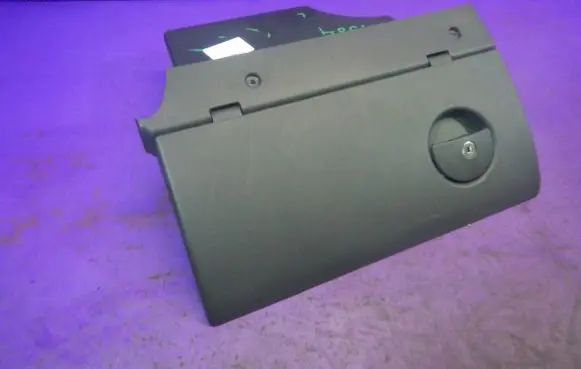 Opel Tigra B Glove box 09114401