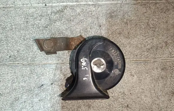 Volkswagen Golf IV Horn signal 191951223