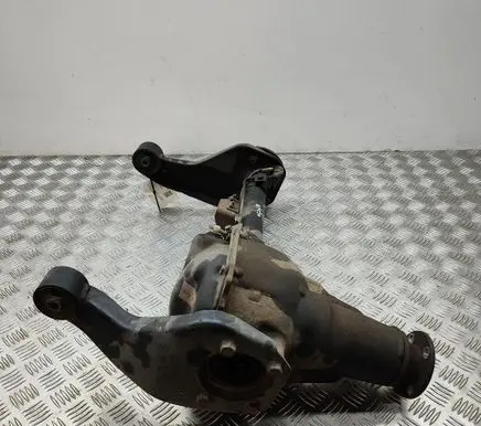 Mitsubishi L200 Front differential 10290929 D168X022