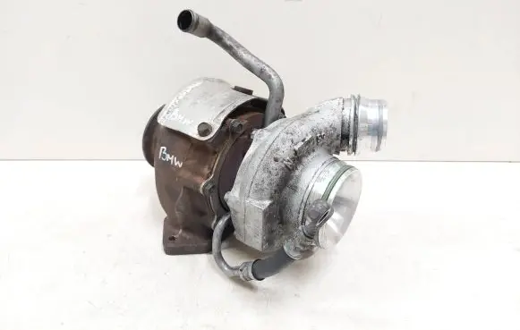 BMW 5 E60 E61 Turbo 4913511330 724779