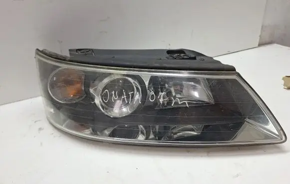 Hyundai Sonata Headlight/headlamp