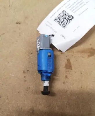 Clutch pedal sensor