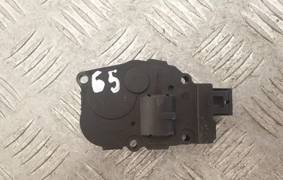 Porsche Cayenne (92A) Intake manifold valve actuator/motor 52424892 EFB340