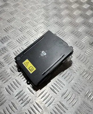 Honda ZR-V Wireless charging module 8A370-T20-X040-M1