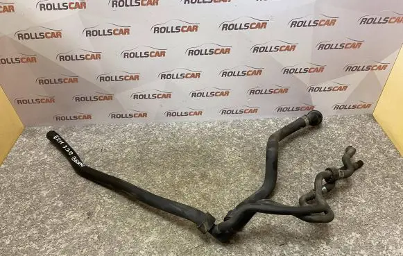 Mercedes-Benz E W211 Engine coolant pipe/hose A2118301196 A2118300996