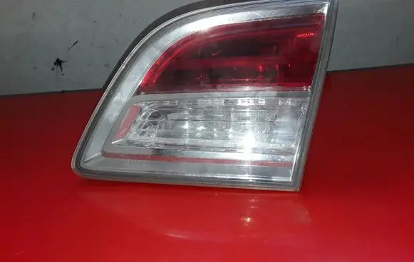 Mazda CX-9 Tailgate rear/tail lights TD11513F0 K2442