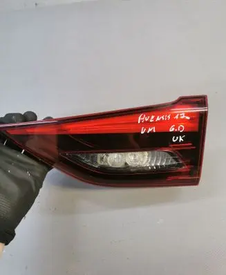 Tailgate rear/tail lights