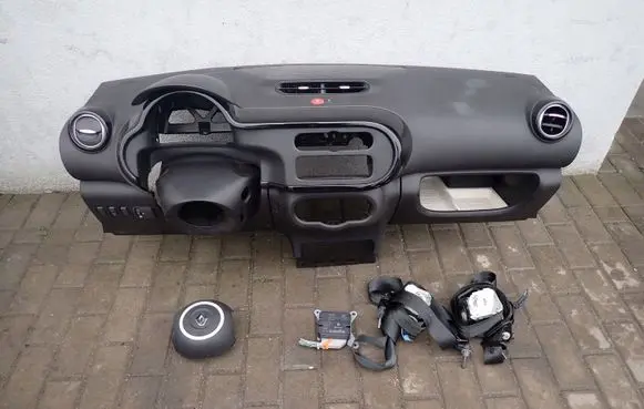 Renault Twingo III Dashboard 