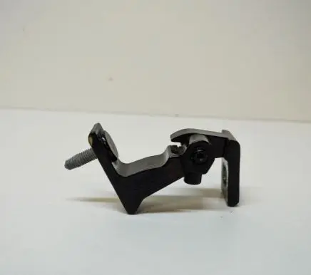 Audi A7 S7 4G Front door upper hinge 4G0831401