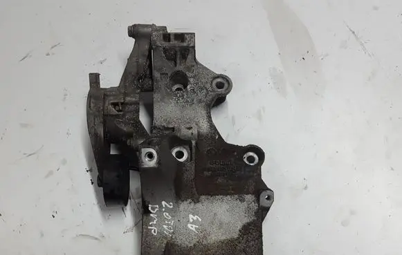 Seat Leon (1P) Generator/alternator bracket 038903143AFXAUTOP 038903143AF