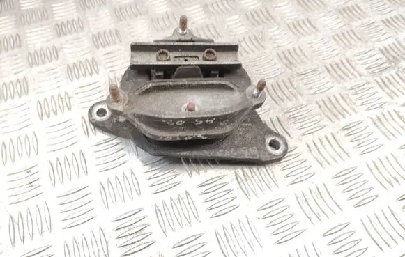 Audi A5 8T 8F Engine mount bracket 8K0399151