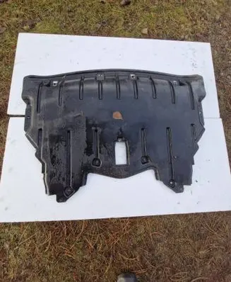 BMW X5 E70 Engine splash shield/under tray 51757158385 7158385